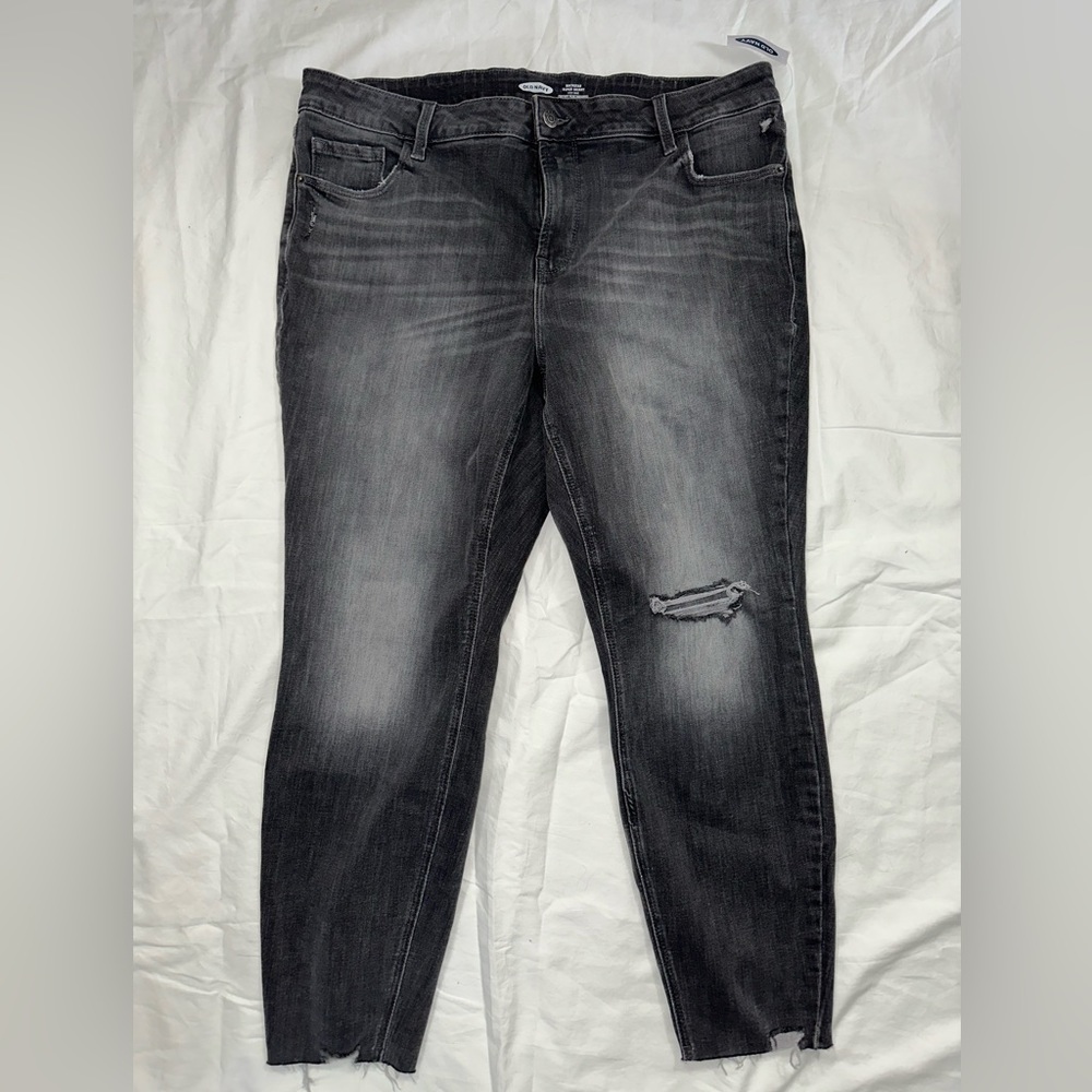 Size 18 Old Navy rockstar grey skinny jeans